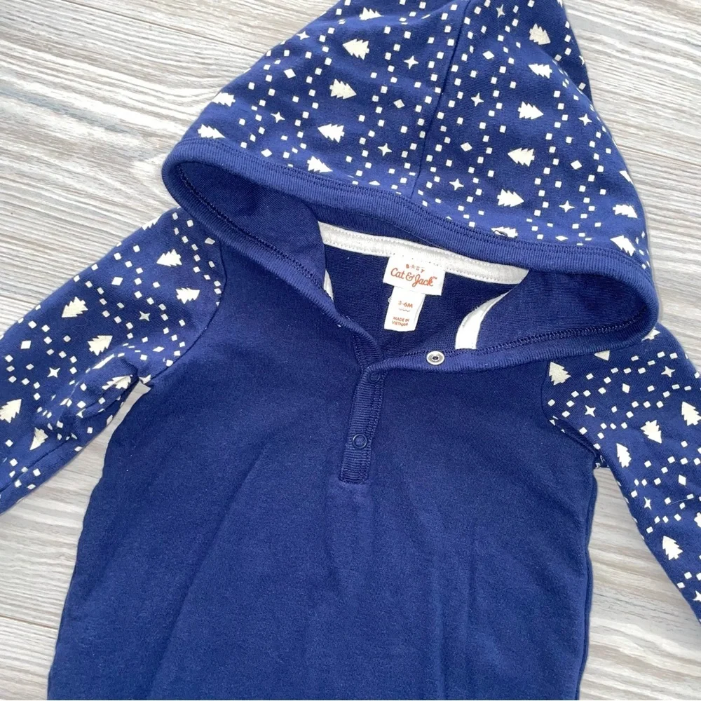 Cat & Jack Baby Boys’ Hooded One-Piece Outfit 6 Months